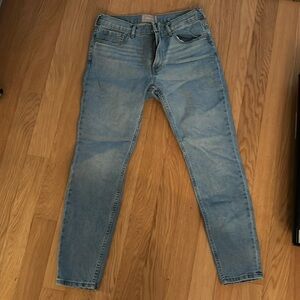 Everlane Women's High Rise light wash skinny Jeans RN# 139393 size 30